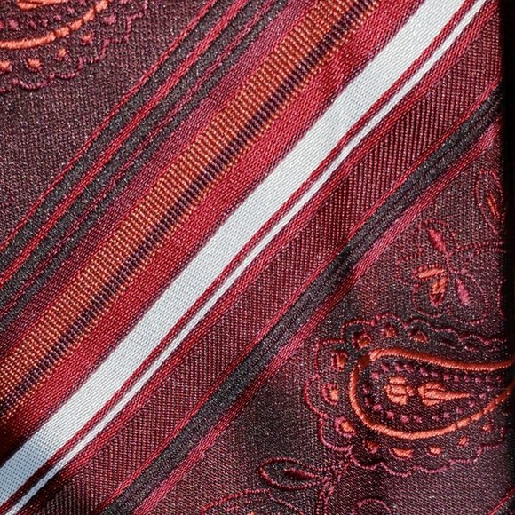 Giorgio Armani Necktie 60" x 3.75" - Picture 2 of 5